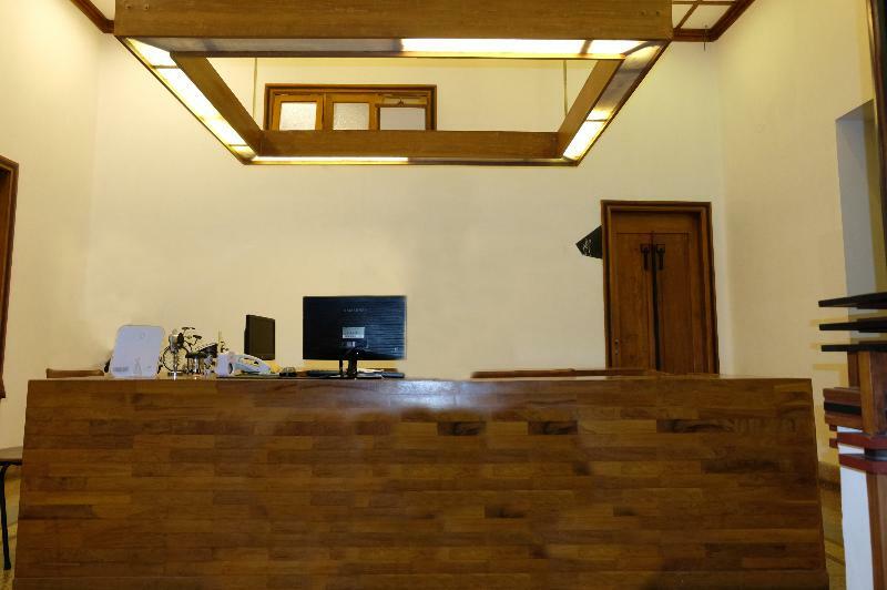 OYO 626 Augustina Home Malang Exterior foto